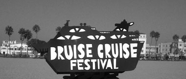 BruiseCruise-bw